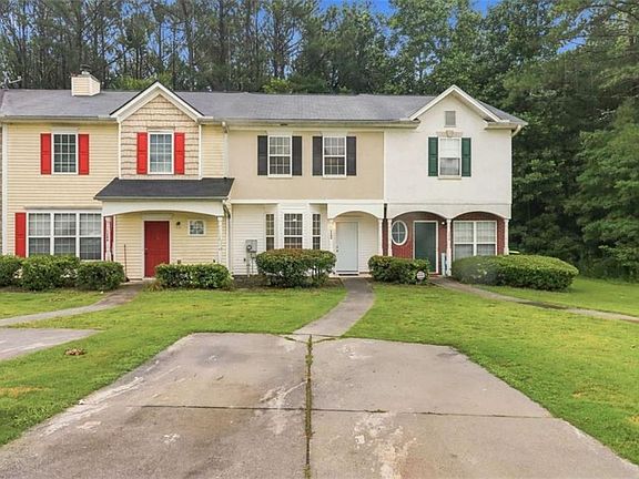 3rd image of 1708 Camden Forrest Trl