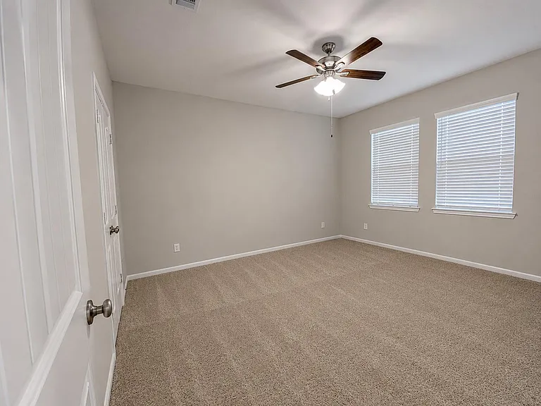 23026 Opal Fire Ct — Photo 10