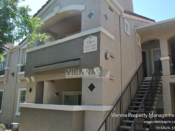 2nd image of 885 Halidon Way APT 624