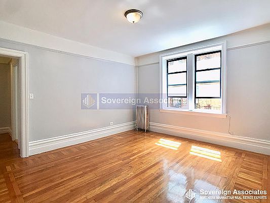 3rd image of 618 Academy St APT 4b
