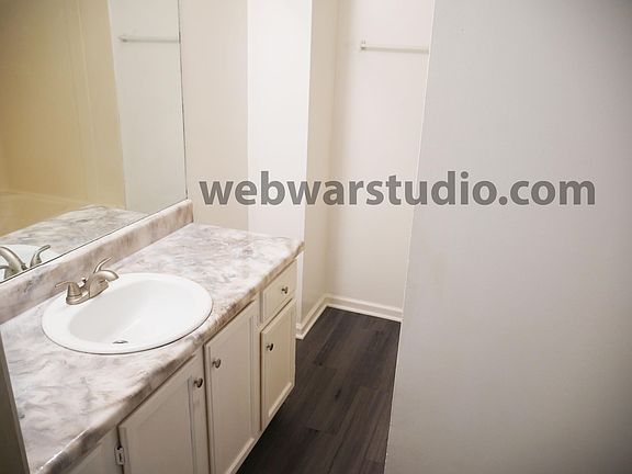 5th image of 4263 Winding Trail Ln