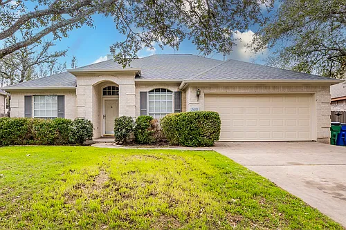 2601 Little Elm Trl Photo 1
