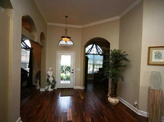 2nd image of 107 Greenview St