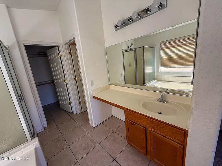 1330 E Santa Fiore St — Photo 17