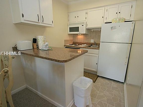 3rd image of 4 N Forest Beach Dr APT 118
