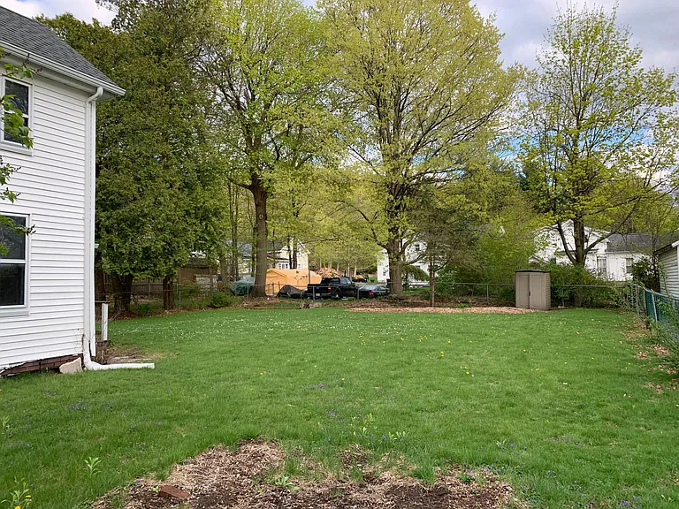1011 Maple St #1011 — Photo 4