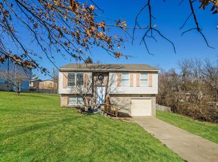 1744 Hunters Trce, Burlington, KY 41005
