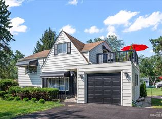 1350 S Monterey Ave, Villa Park, IL 60181