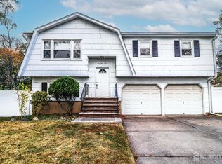 153 Howard Ave, Edison, NJ 08837