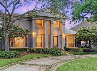 516 S 3rd St, Bellaire, TX 77401