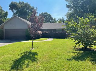 1904 Broadmoor Rd, Jonesboro, AR 72401