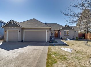 61189 SE Ridgewater Loop, Bend, OR 97702