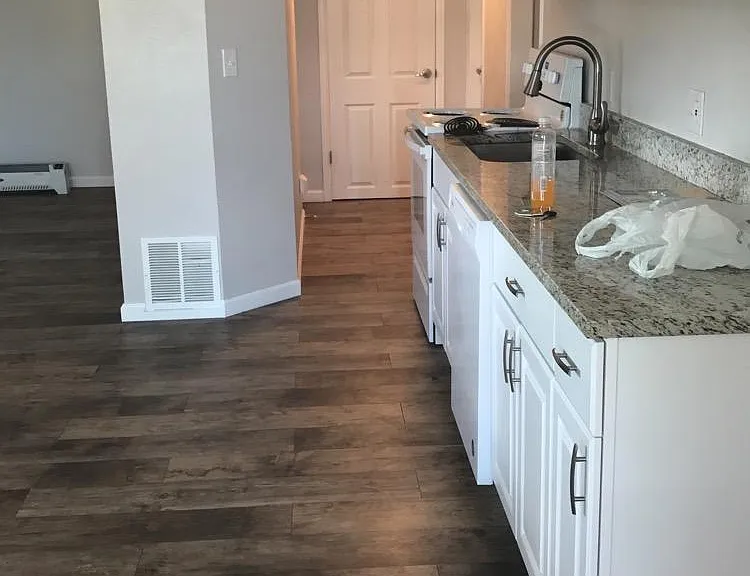 1393 S Foothill Dr #STUDIO — Photo 7