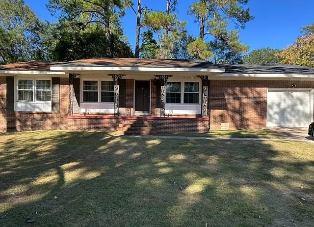 3 bed, 1560 sqft, $1,275 — Photo 1