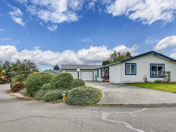 2194 Victoria Ave, Port Townsend, WA 98368