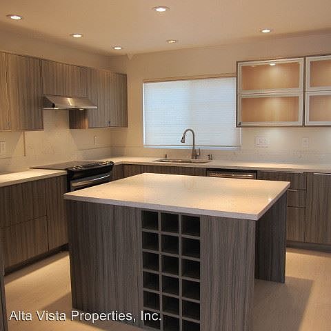 1st image of 4037 Porte De Palmas Unit 91