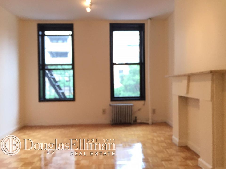 2nd image of 1694 2nd Ave APT 3N