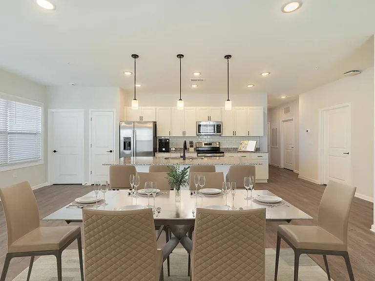 Luxe and Legends at Morganton Park Apartment Homes — Photo 18