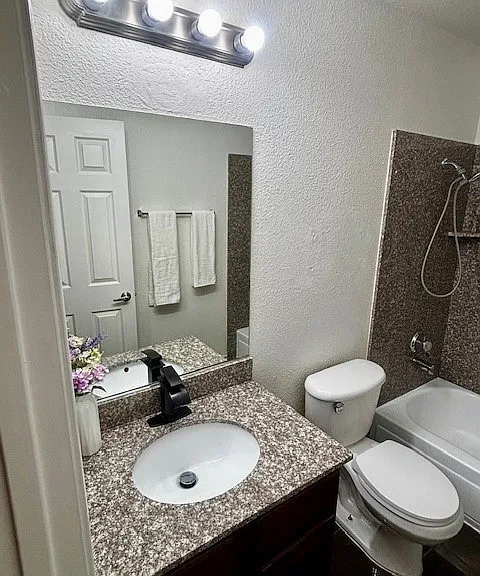 5044 River Glen Dr #148 — Photo 11