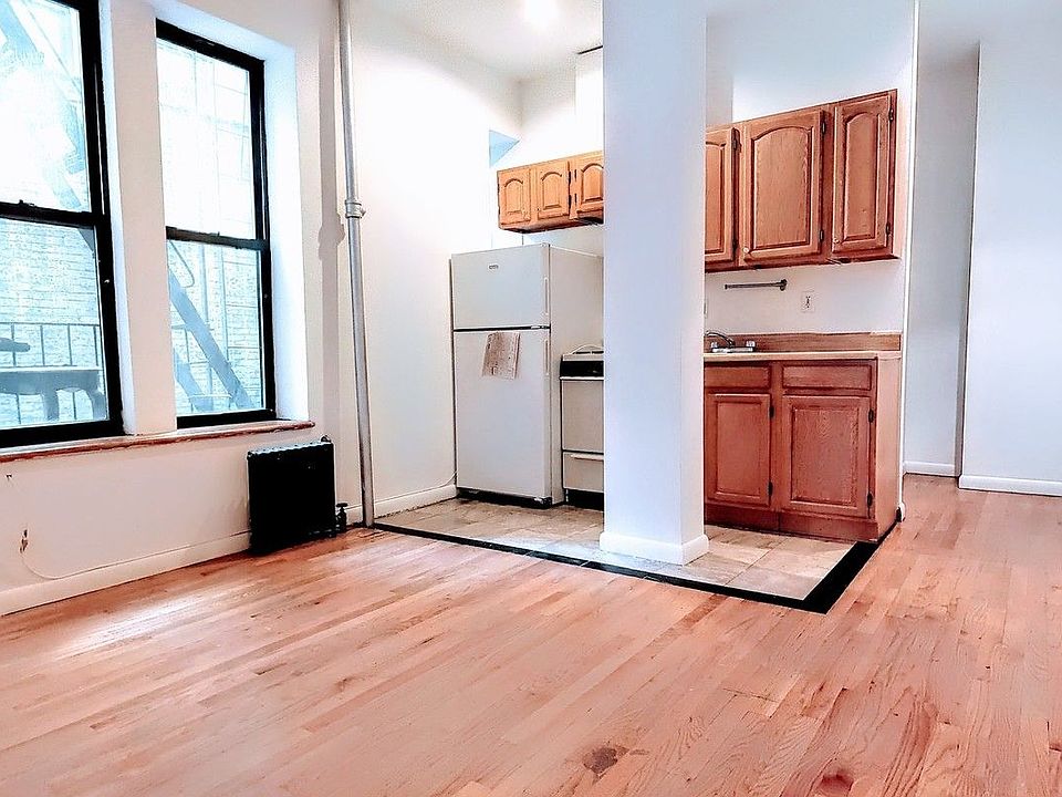 2nd image of 237 E 5th St APT 2A