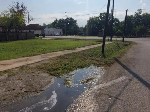 3014 Ennis St, Houston, TX 77004