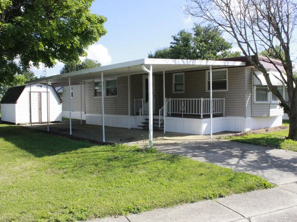 34 Beech Dr, Springfield, OH 45502