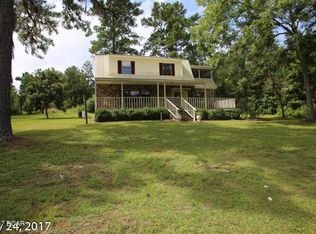 377 Alford Rd, Cottondale, FL 32431