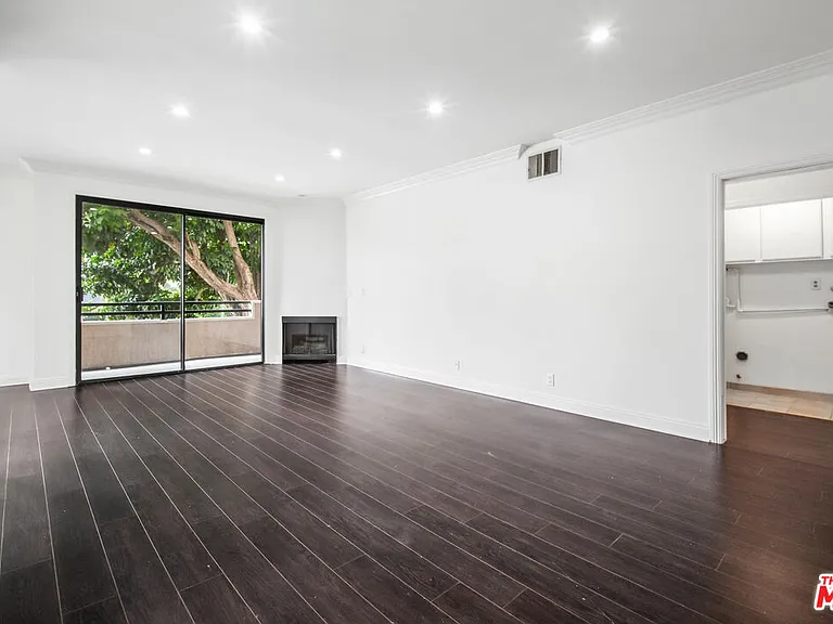 8865 Alden Dr #101 — Photo 4