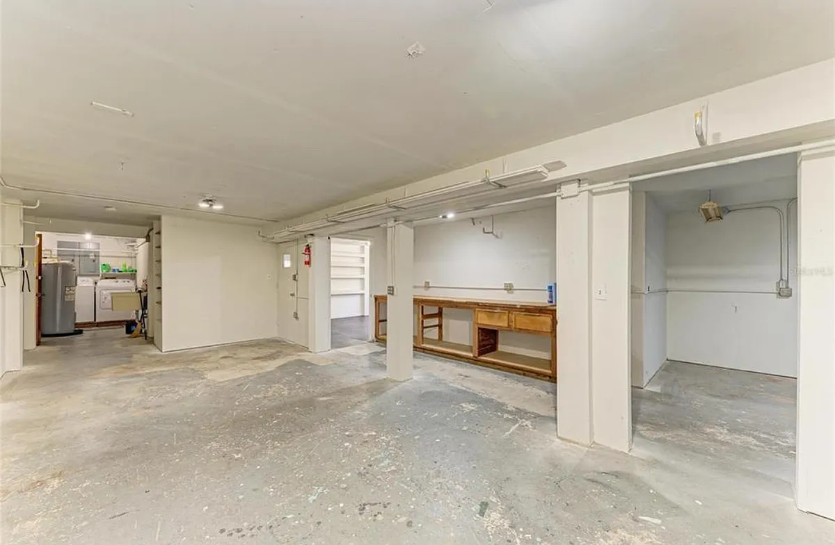 Building Photo - 5311 San Jose Dr #2