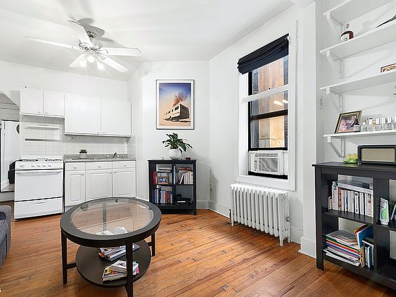 3rd image of 229 Sullivan St APT 5A