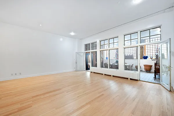 Rented by Corcoran | media 17