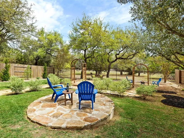 425 Catalina Ln, Austin, TX 78737