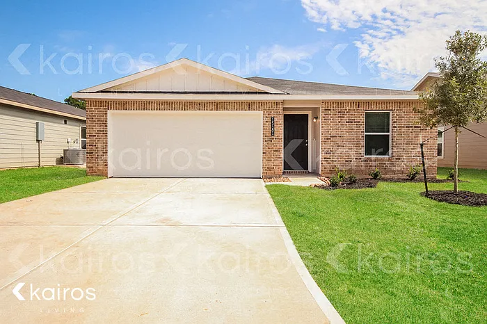 15581 Briar Forest Dr — Photo 1