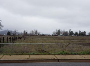 3775 Avenue H, White City, OR