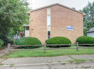 706 S Walnut St #7, Urbana, IL