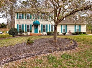 1661 Oak Crest Ct, Marietta, GA 30066