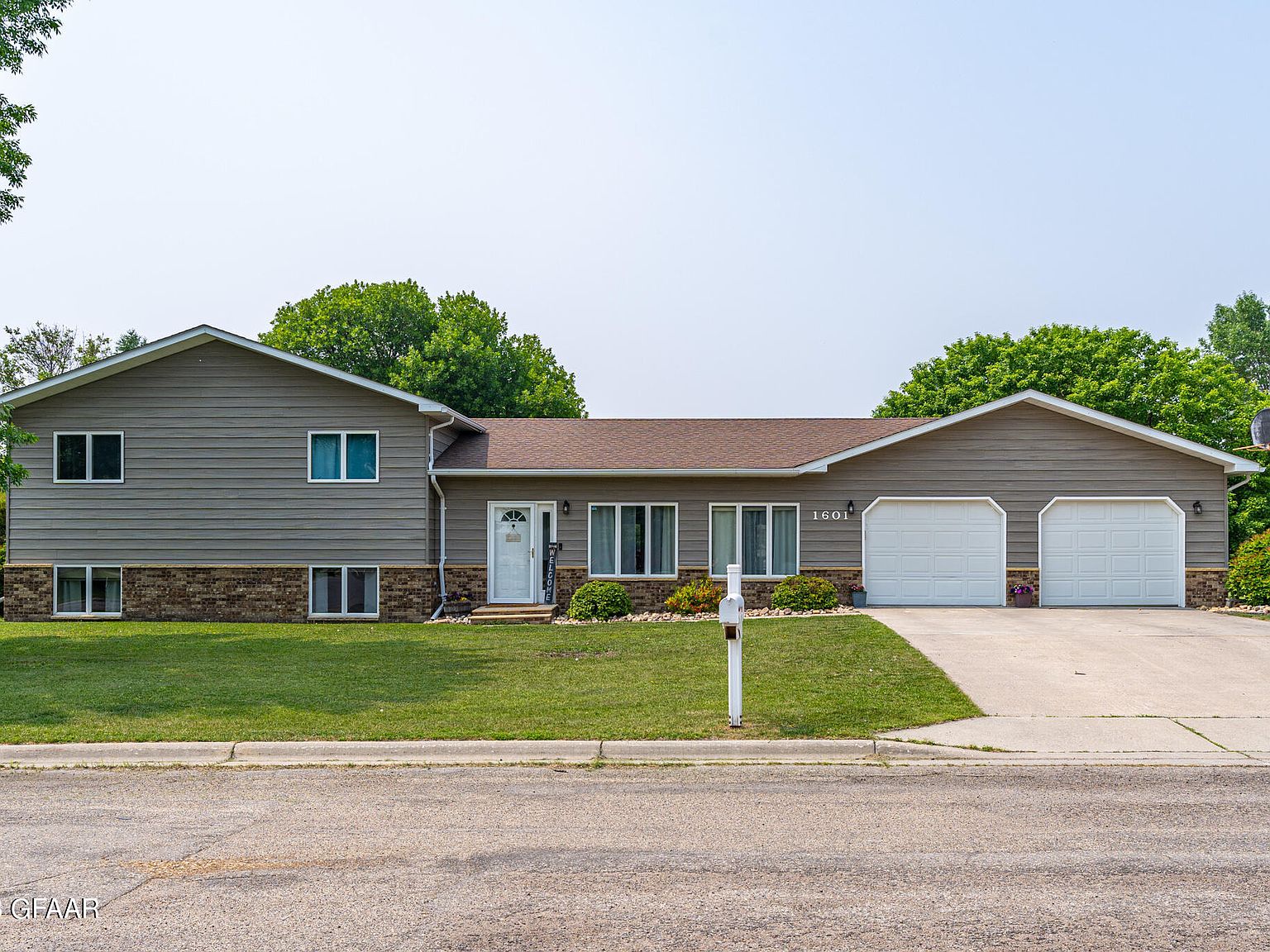 1601 Alexander Ave, Crookston, MN 56716 Zillow