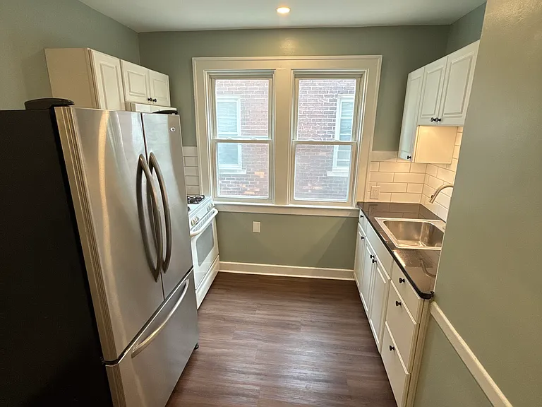 1312 Maryland St — Photo 2