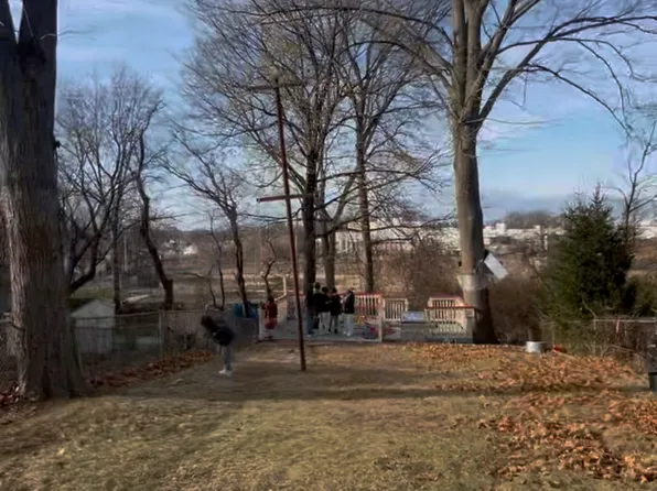 1470 North Ave, Bridgeport, CT 06604