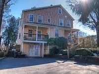 2nd image of 9 Forest Ln