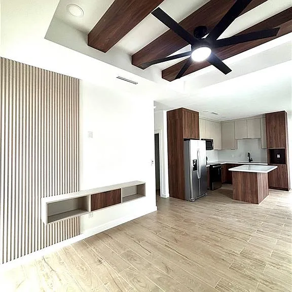 2905 Three Estevan St — Photo 15