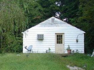 4 Owens Branch Rd, Huntington, WV 25701