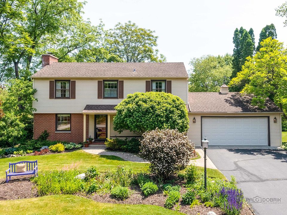 1st image of 718 Thomas Ct