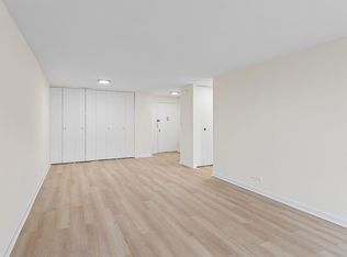 15038 Union Tpke APT 1R, Flushing, NY 11367