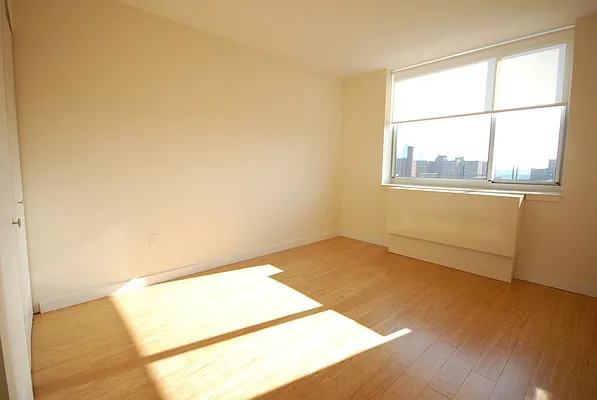 Rented by Kahen Properties | media 40