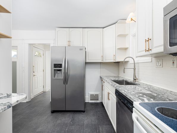 259 E Pearl St APT 1