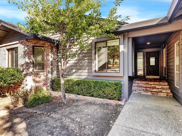 13979 Strawberry Cir, Penn Valley, CA 95946