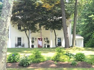 44 Paine Rd, Cumberland, RI 02864