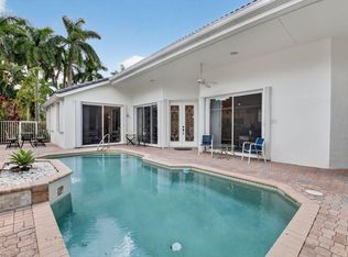 6032 Rossmoor Lakes Ct, Boynton Beach, FL 33437