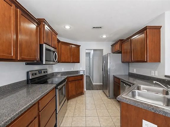 4th image of 470 McKissic Spring Rd